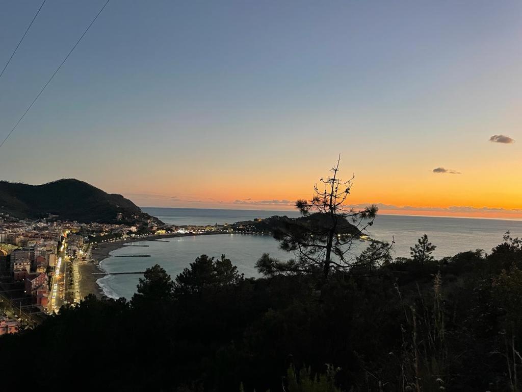 La Vie En Rose Flat Apartment Sestri Levante Luaran gambar